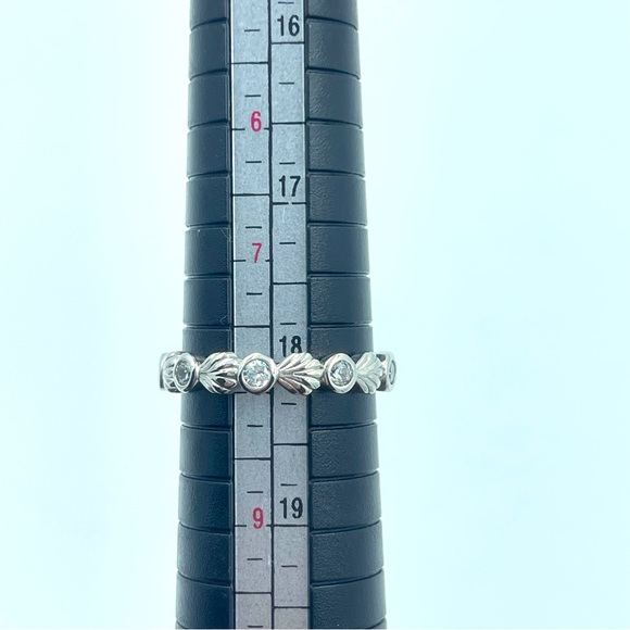 Diamonique High-Polish Seashell Band Ring Sterling Silver Size 8 - Picture 4 of 7